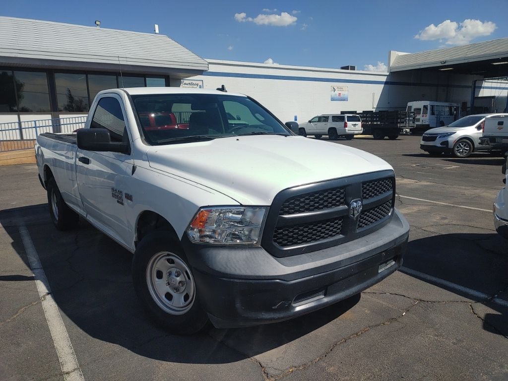 2020 Ram 1500 Classic Tradesman photo 2