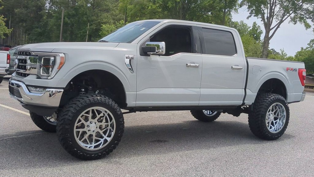 2023 Ford F-150 Lariat photo 4