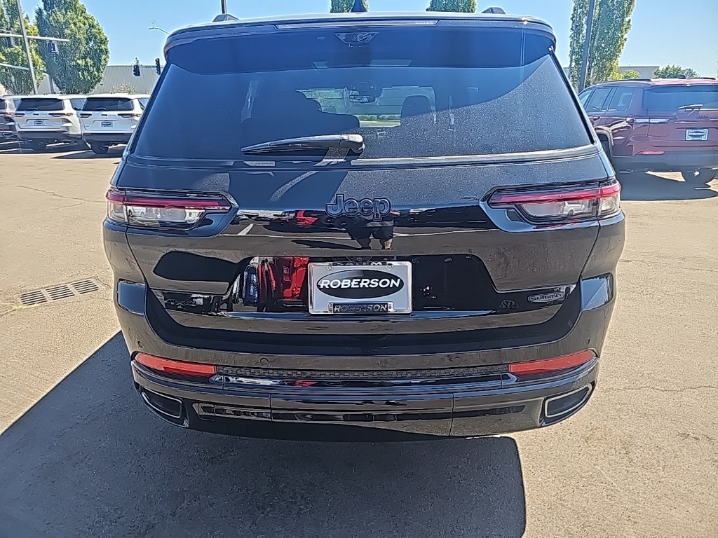 2025 Jeep Grand Cherokee L Summit Reserve photo 4