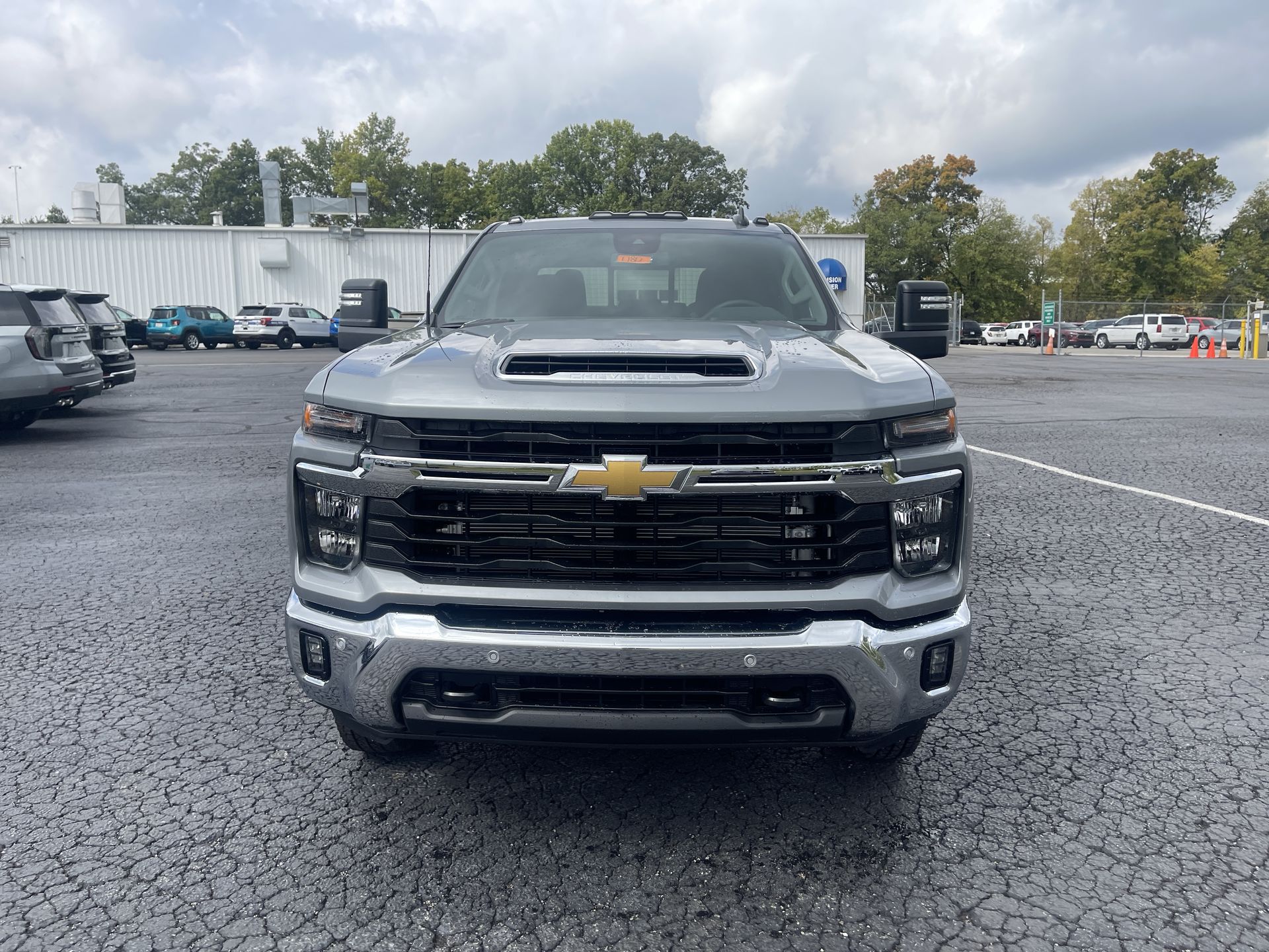2026 Chevrolet Silverado 3500HD LT photo 32