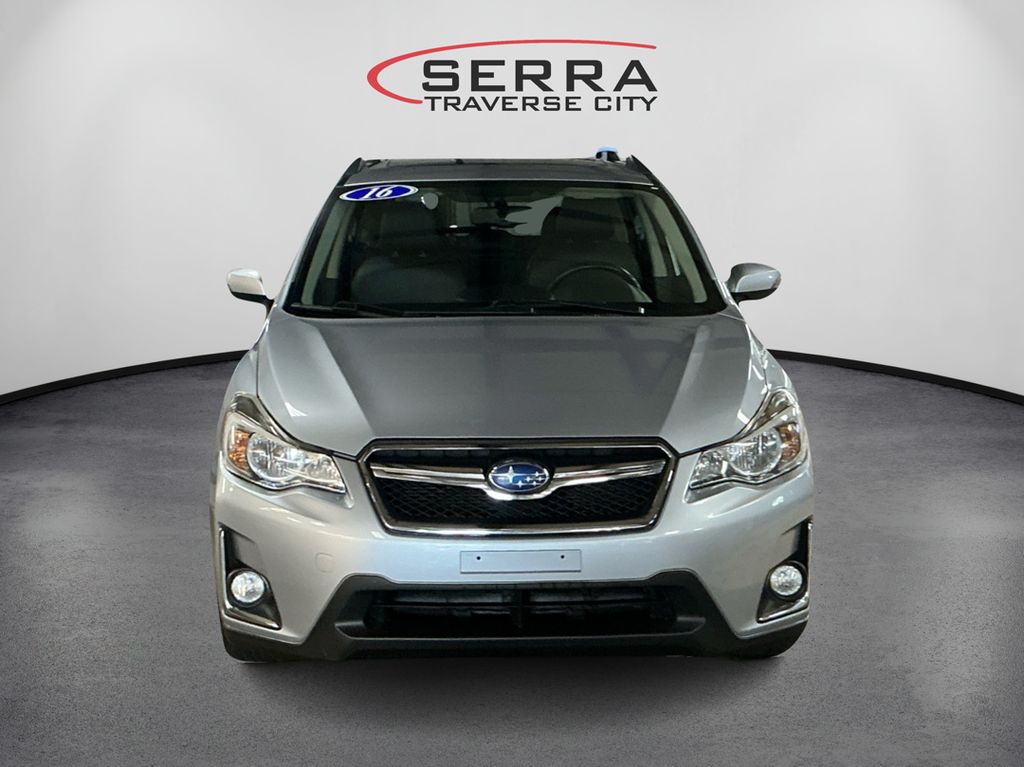 2016 Subaru Crosstrek 2.0i Limited photo 2