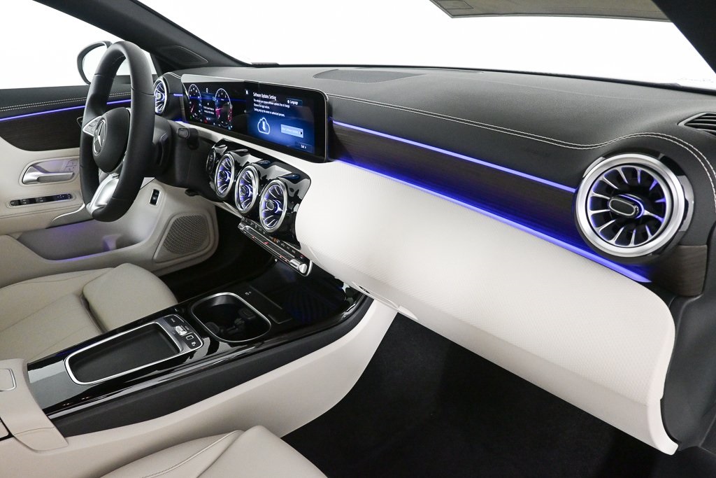 2026 Mercedes Benz CLA 250 photo 16