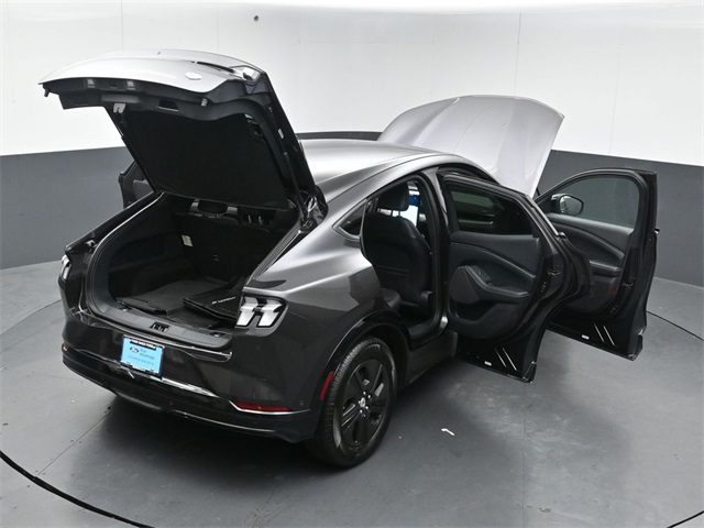 2022 FORD MUSTANG MACH-E - Image 55