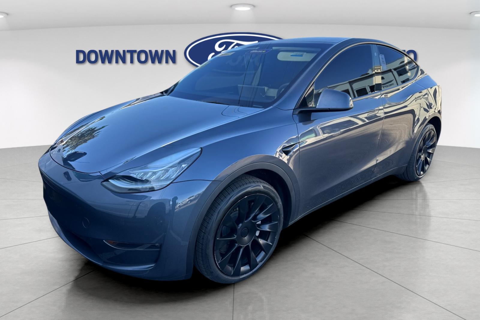 Used 2023 Tesla Model Y Long Range with VIN 7SAYGDEE8PA111062 for sale in Kansas City