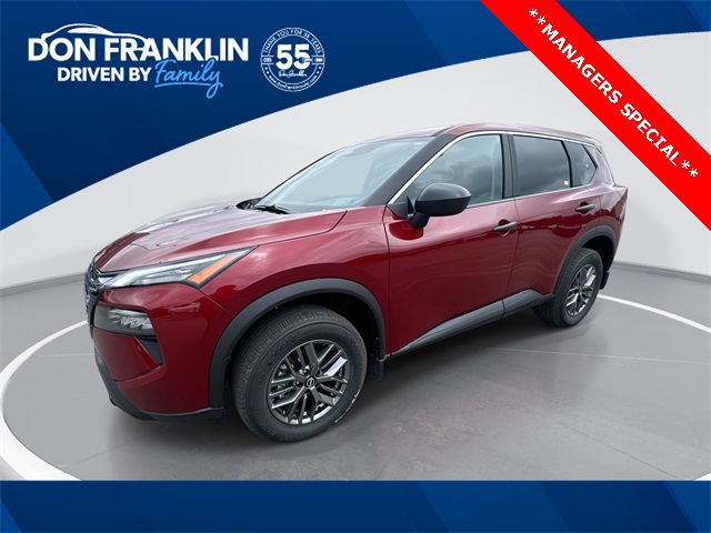 2026 Nissan Rogue S's photo