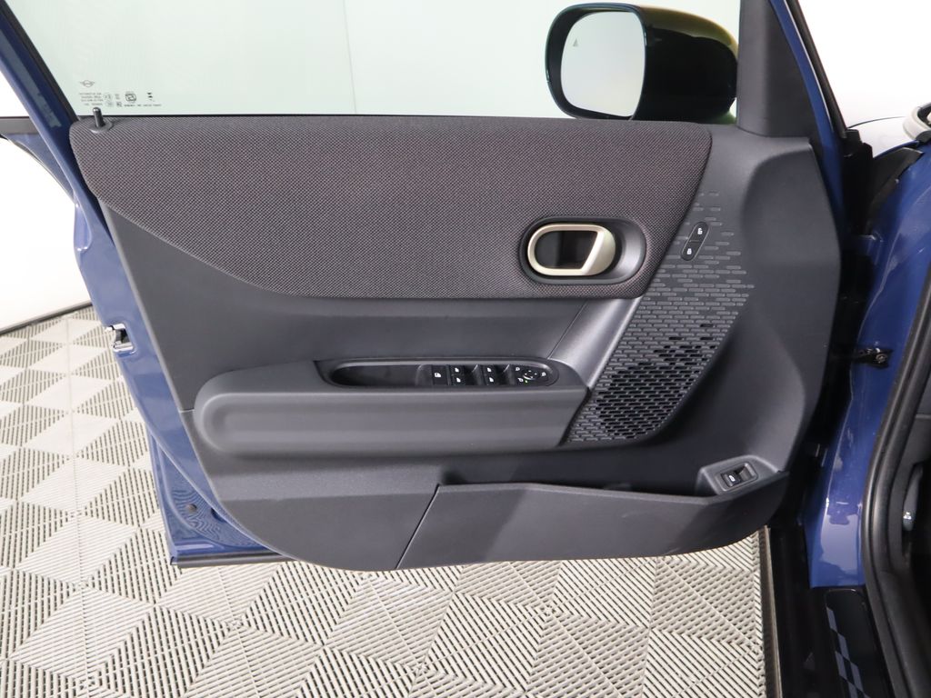 2026 Mini Cooper 4 Door Hardtop S Iconic photo 21