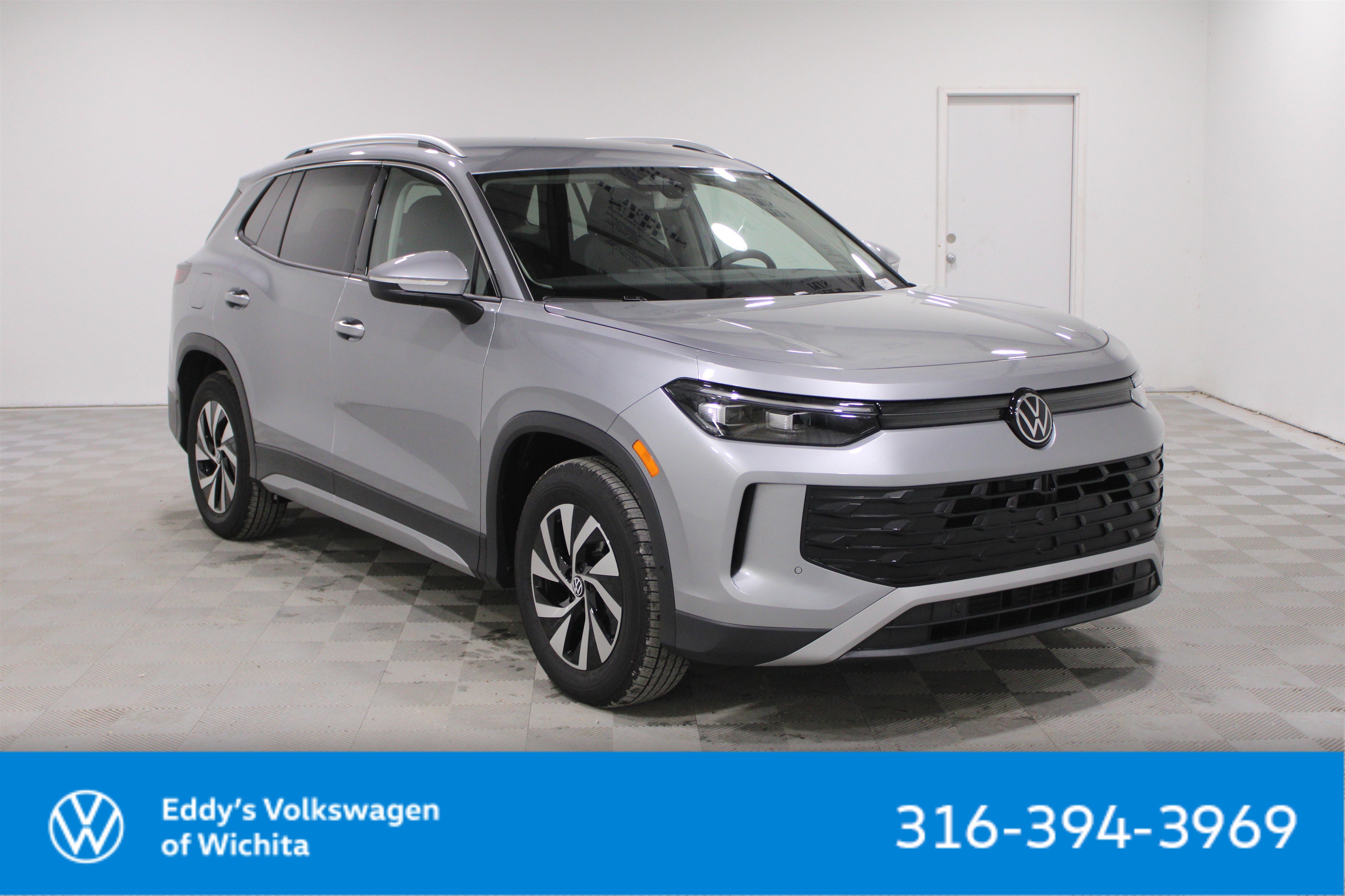 2026 Volkswagen Tiguan S's photo