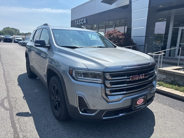 2023 GMC Acadia AT4's photo