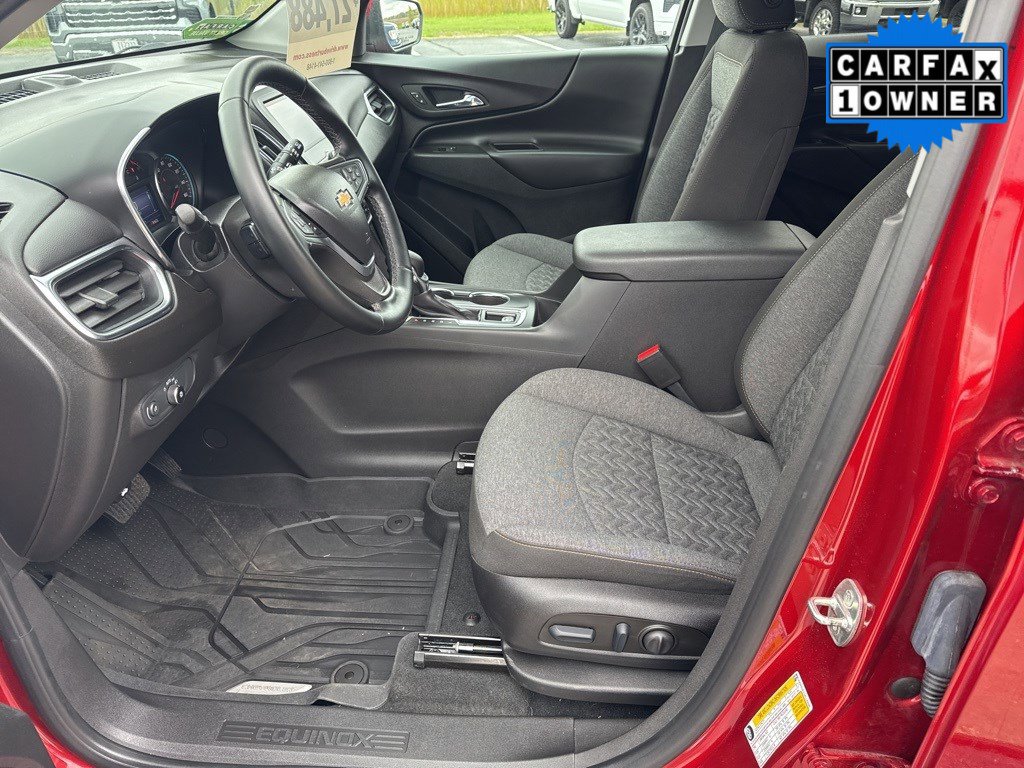 2023 Chevrolet Equinox LT photo 12