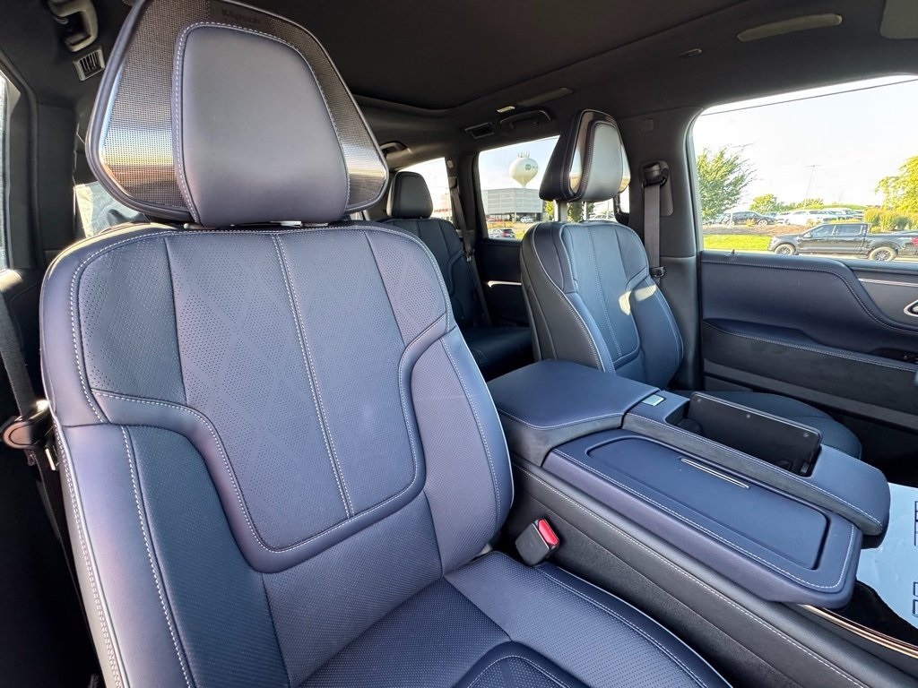 2026 Infiniti QX80 Sensory photo 27