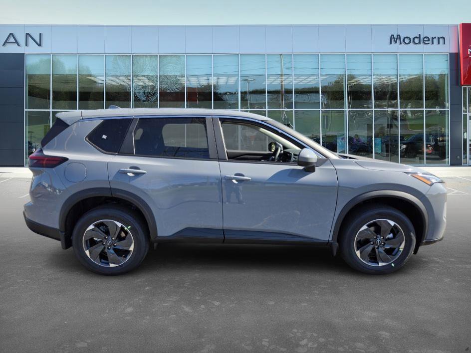 2026 Nissan Rogue SV photo 4