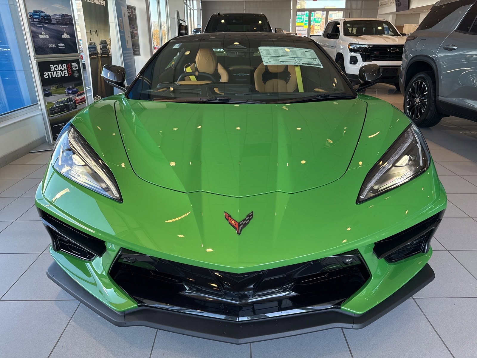 2026 Chevrolet Corvette Stingray 3LT photo 2