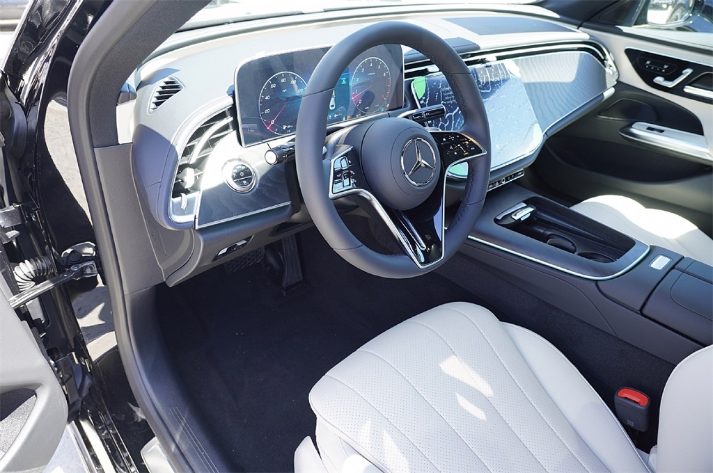 2026 Mercedes Benz E 350 photo 18
