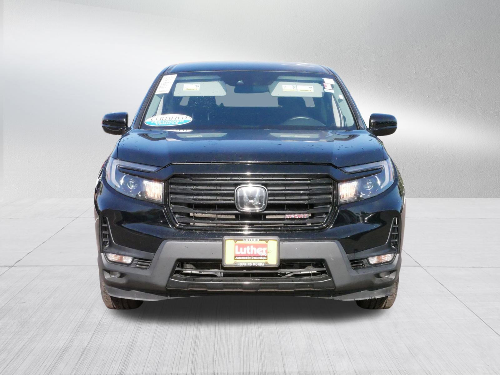 2021 Honda Ridgeline Sport photo 2