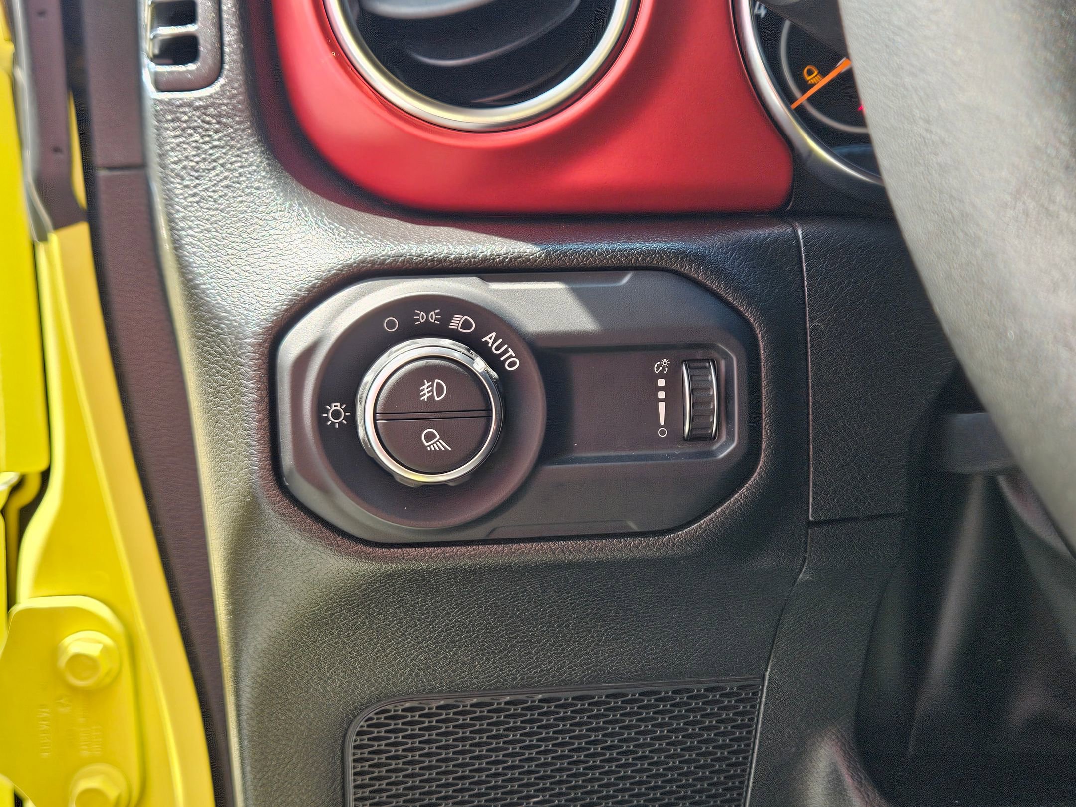 2023 Jeep Gladiator Rubicon photo 17