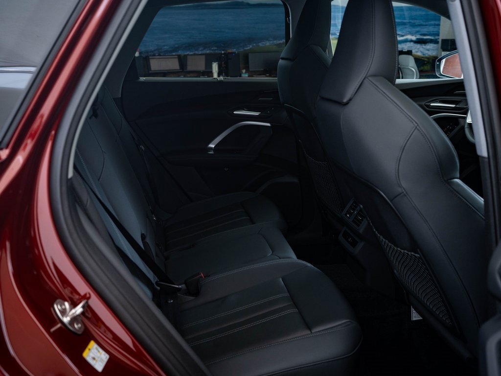 2025 Audi Q5 2.0T Premium Plus photo 31
