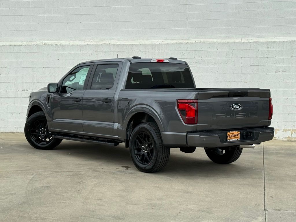 2025 Ford F-150 STX photo 4