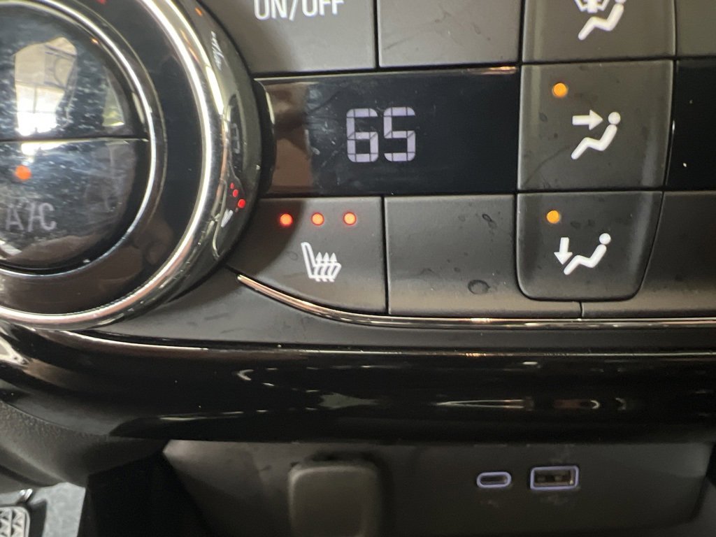 2025 Chevrolet Trax ACTIV photo 13