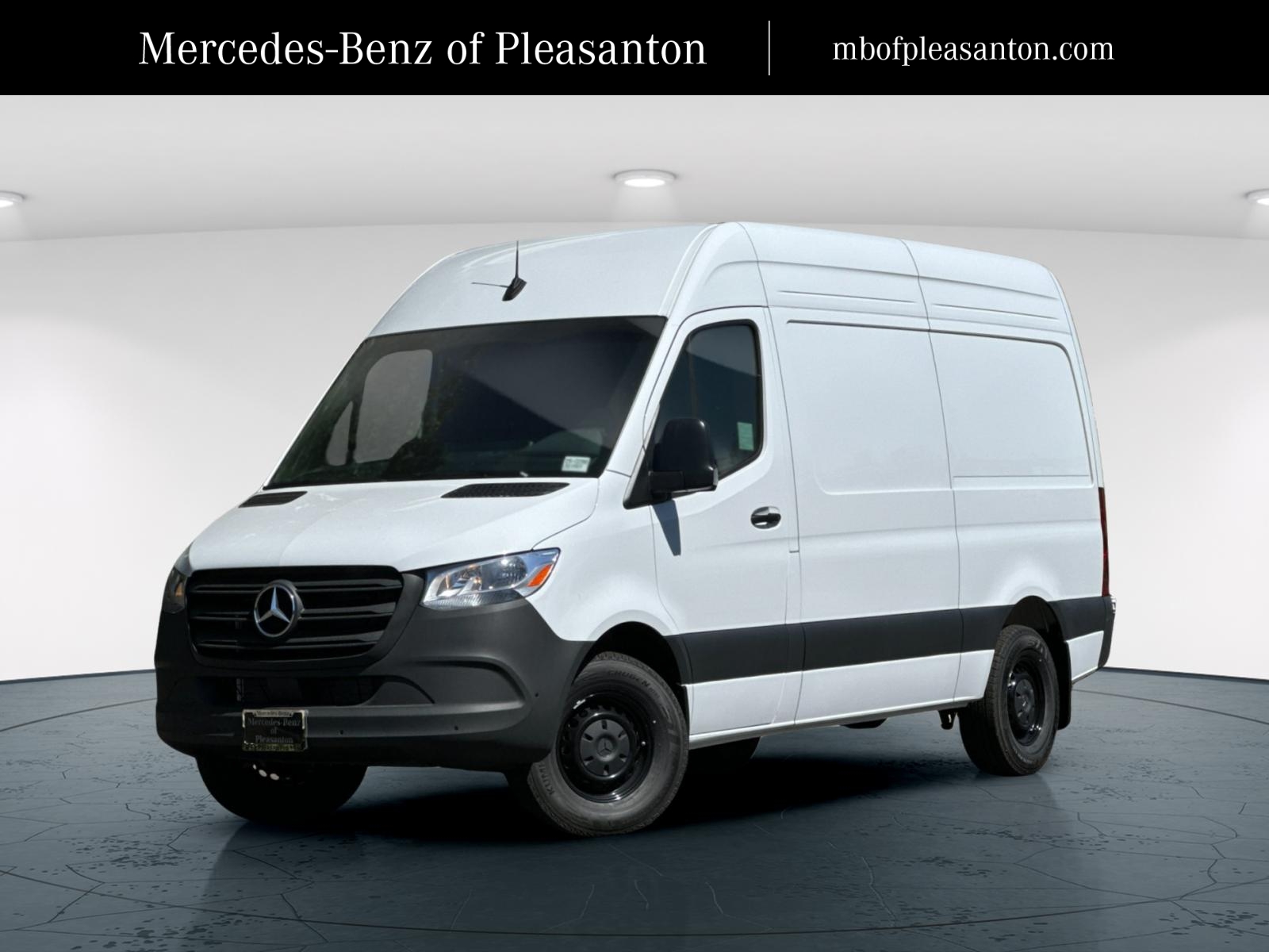 High Roof Mercedes Benz Sprinter L3 Cargo 2013 Sprinter 2500 New 2025  Mercedes-Benz Sprinter Cargo Van, image size:1600x1200
