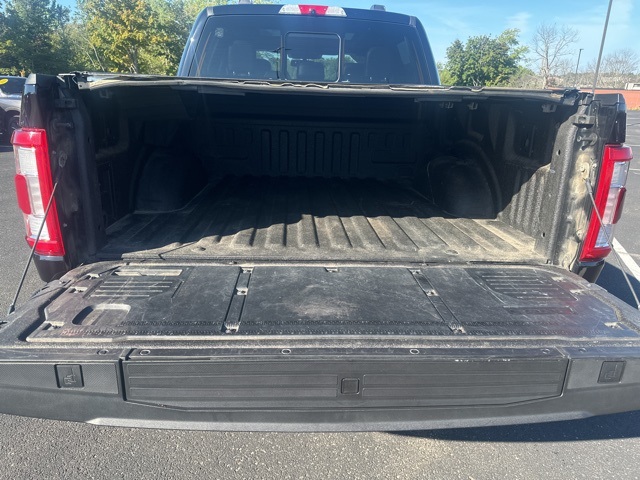2022 Ford F-150 Platinum photo 34