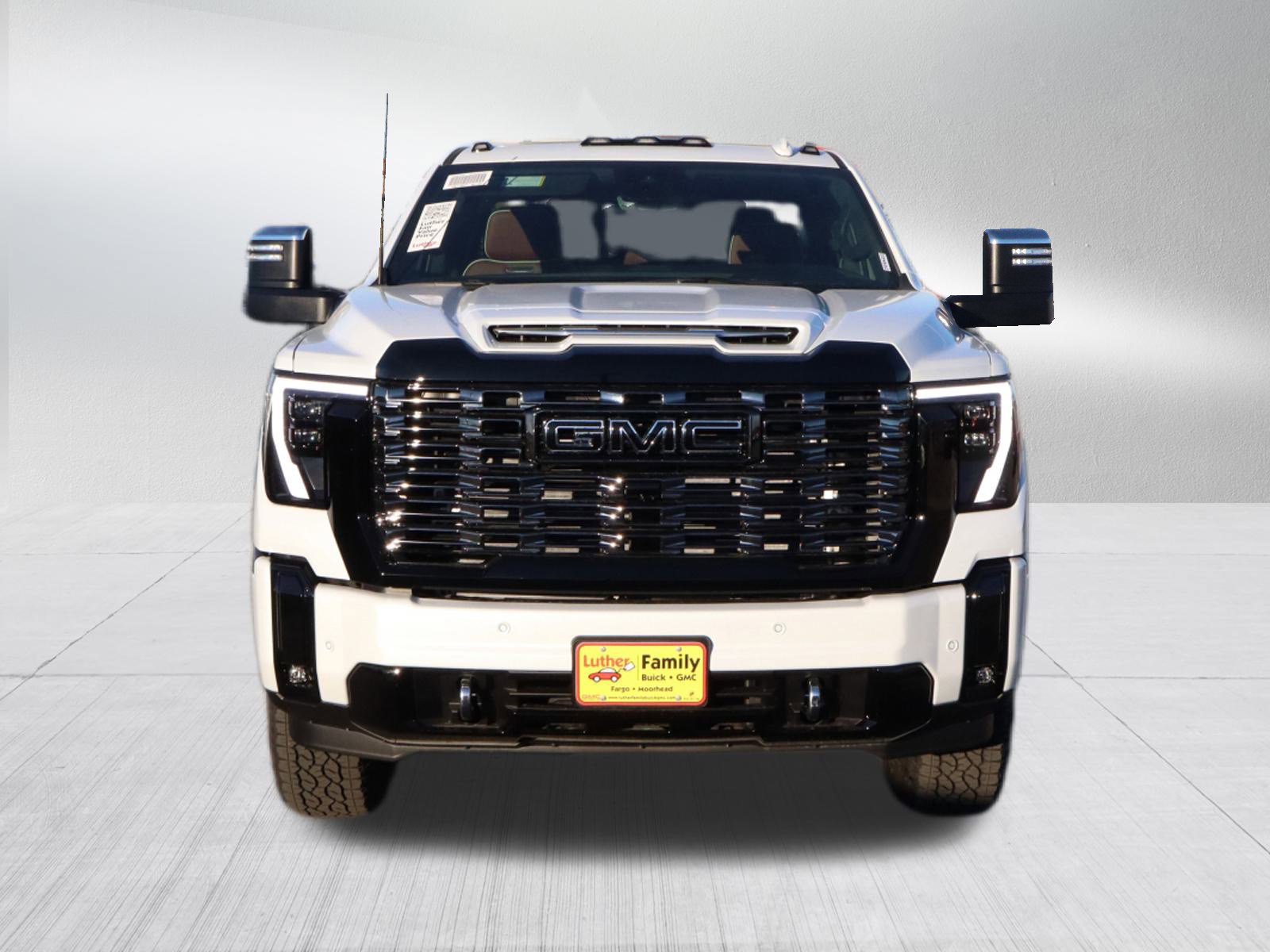 2026 Gmc Sierra 2500 HD Denali Ultimate photo 2