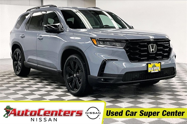 2025 Honda Pilot Black Edition's photo