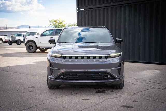 2025 Jeep Wagoneer S Launch Edition photo 3