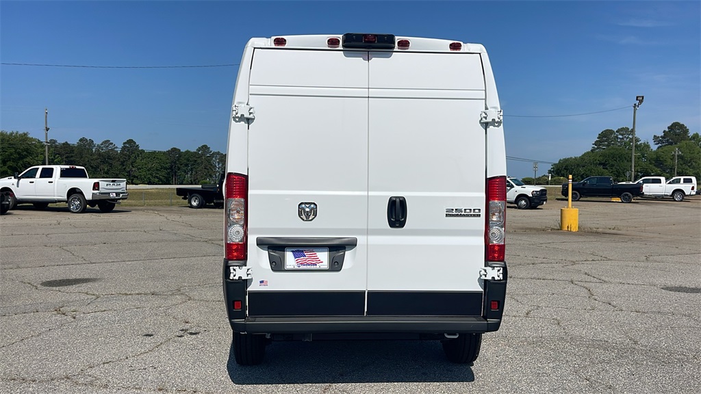 2025 Ram ProMaster 2500 photo 5