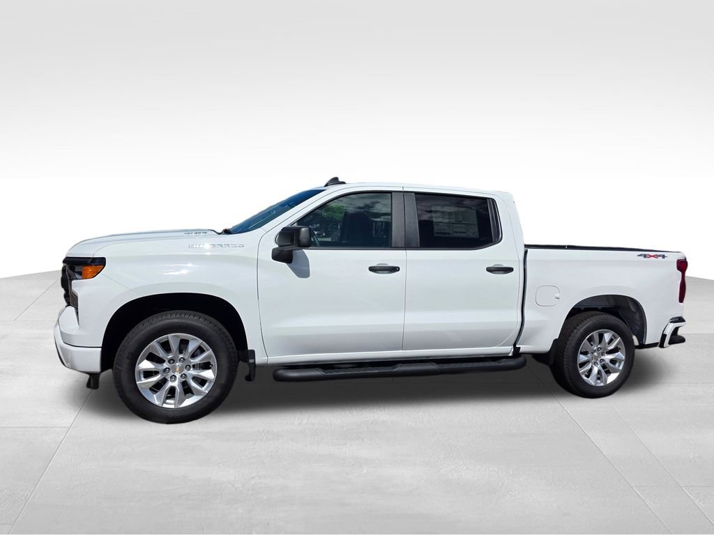 2026 Chevrolet Silverado 1500 Custom photo 2