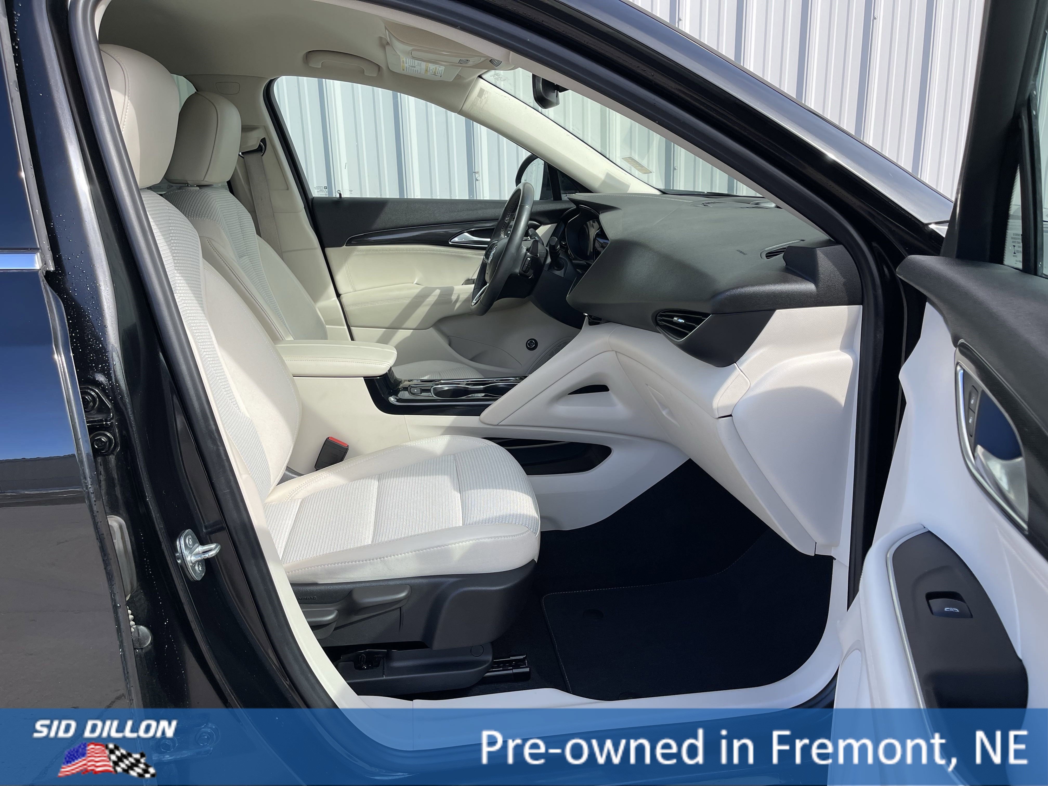 2021 Buick Envision Preferred photo 2