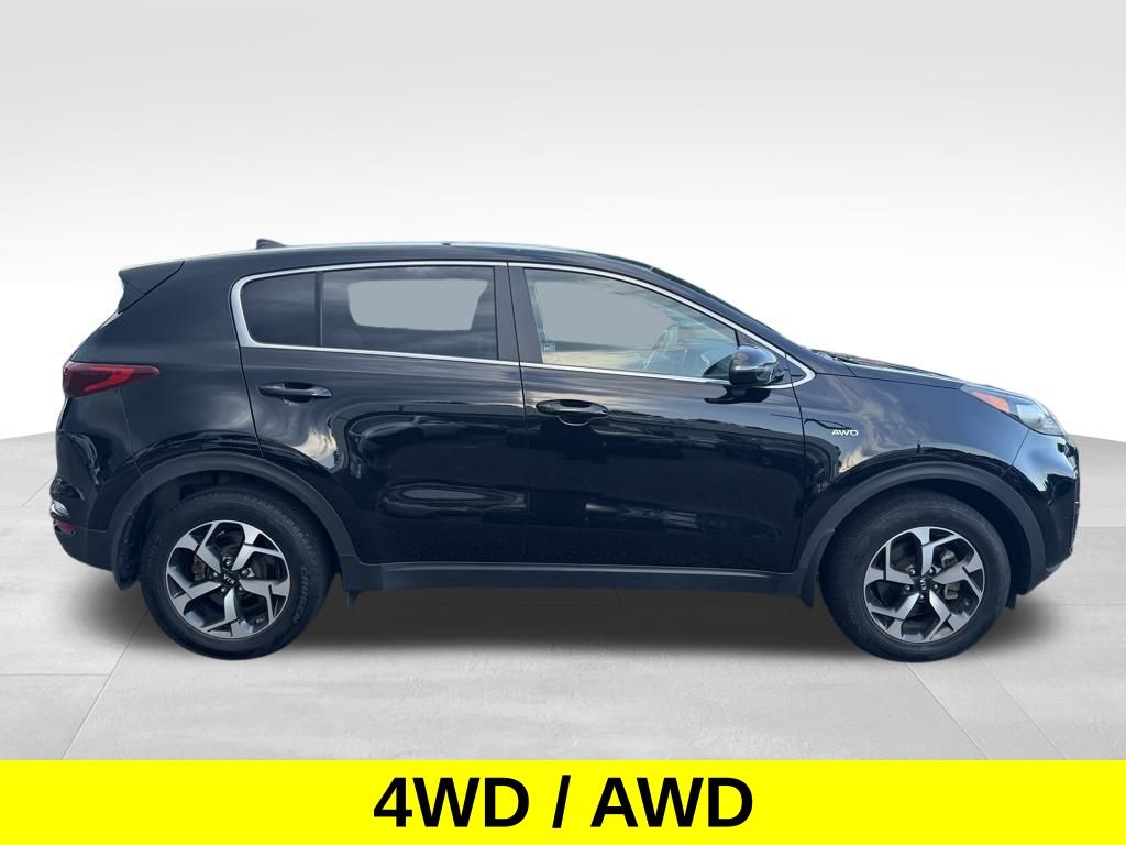 2020 Kia Sportage LX photo 2