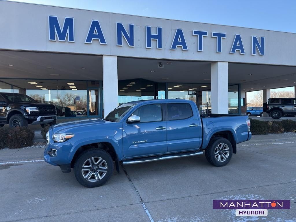 2019 Toyota Tacoma Limited's photo