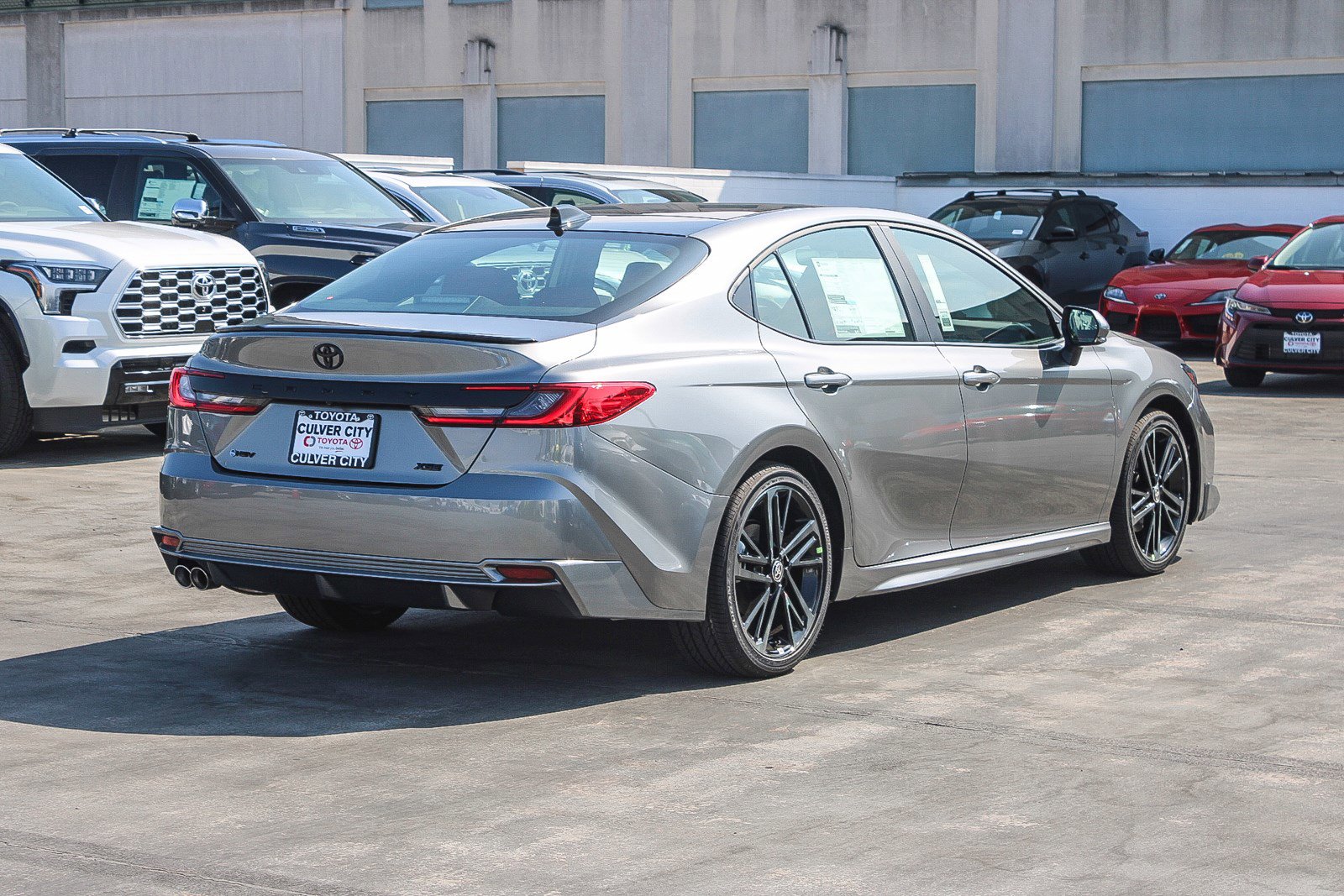 2025 Toyota Camry XSE photo 7
