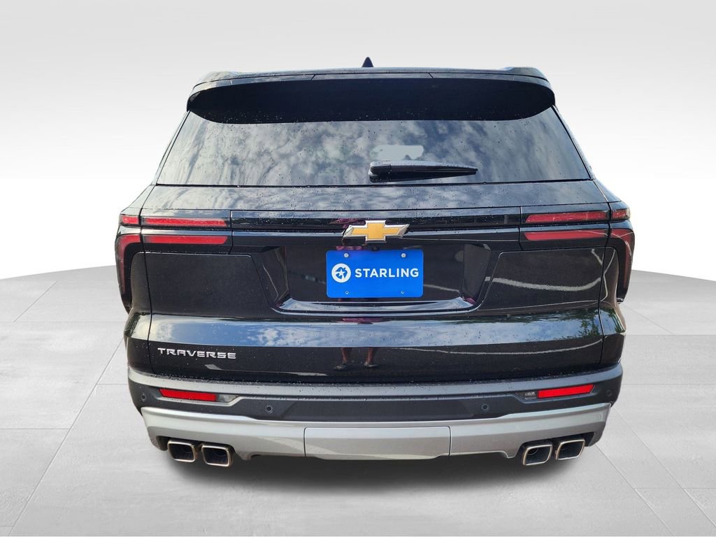 2025 Chevrolet Traverse photo 7