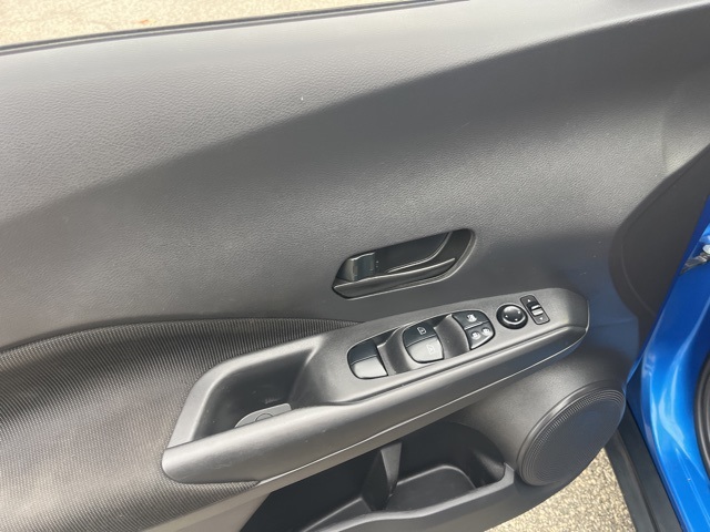 2021 Nissan Kicks S photo 4
