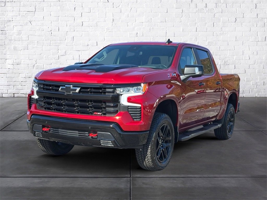 2026 Chevrolet Silverado Trail Boss LT photo 2