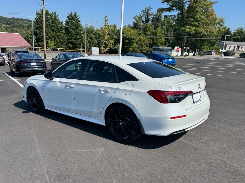 2024 Honda Civic Sport photo 2