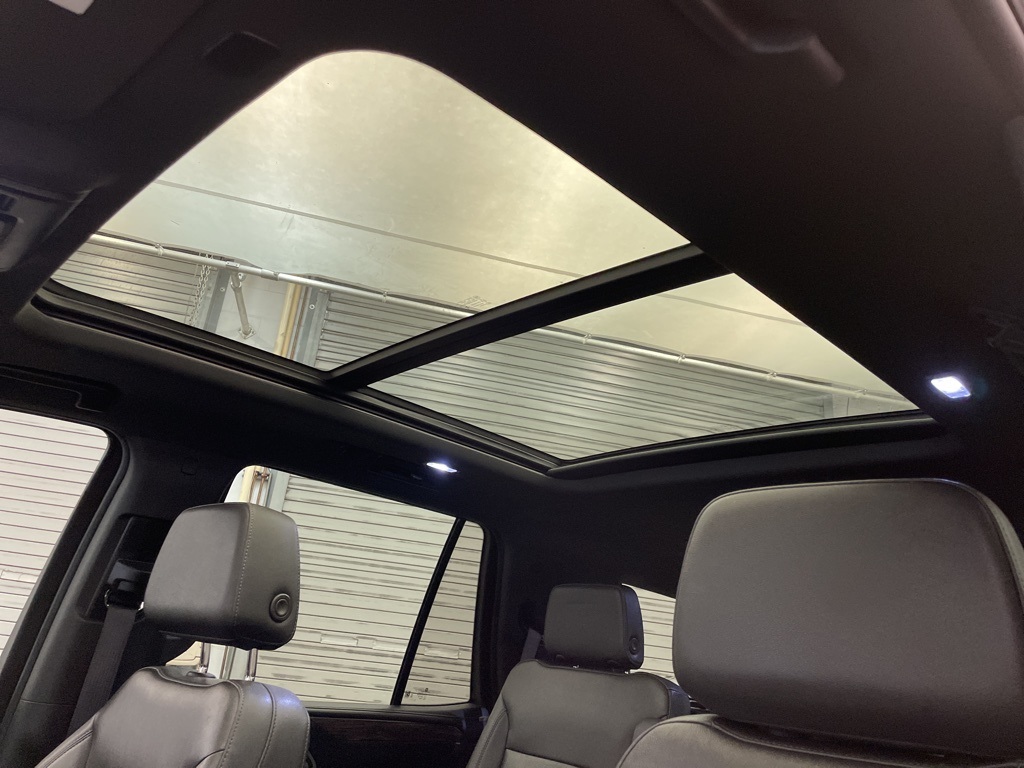 2023 Chevrolet Tahoe Z71 photo 16