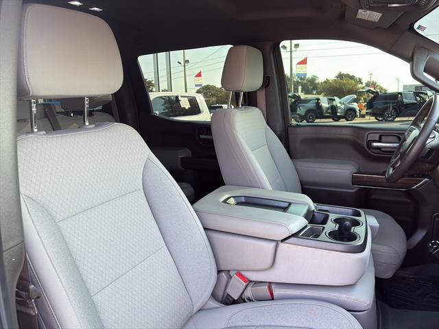2022 Chevrolet Silverado 1500 LT photo 9