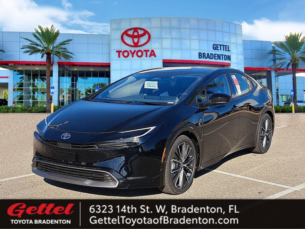 2026 Toyota Prius Limited's photo