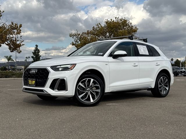 2023 Audi Q5 Premium Plus