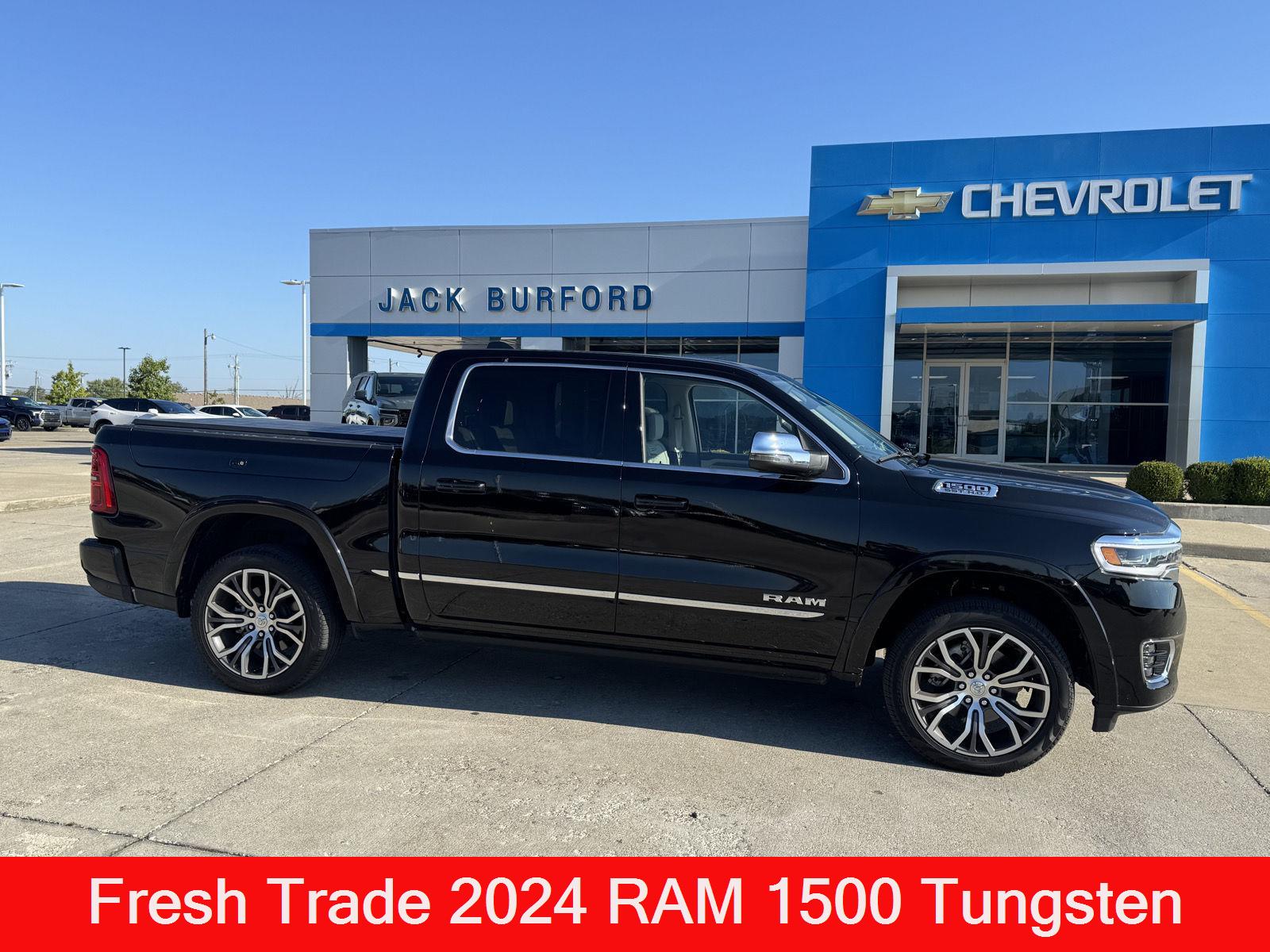 2025 Ram 1500 photo 5