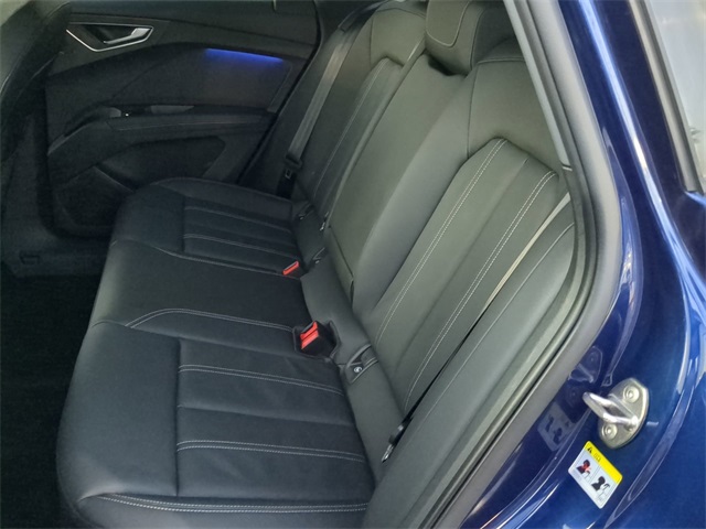 2023 Audi Q4 40 E-tron Premium Plus photo 15