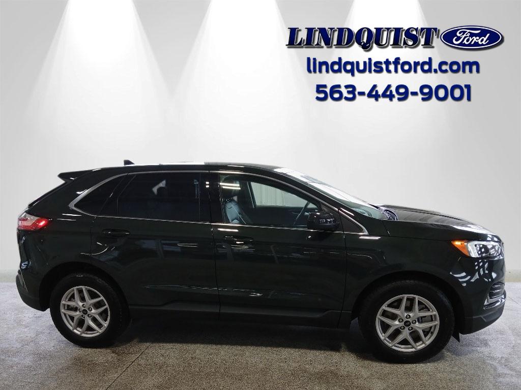 2024 Ford Edge SEL's photo
