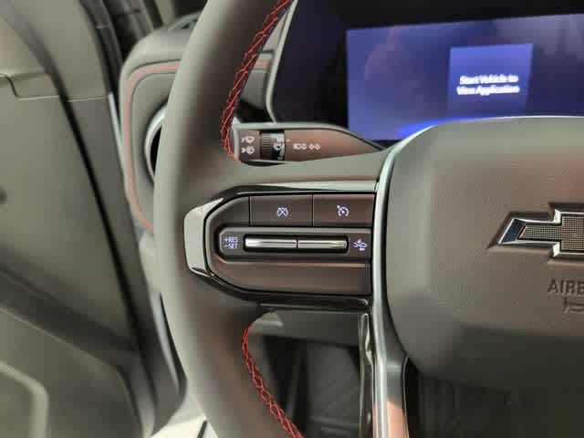 2025 Chevrolet Colorado Z71 photo 4