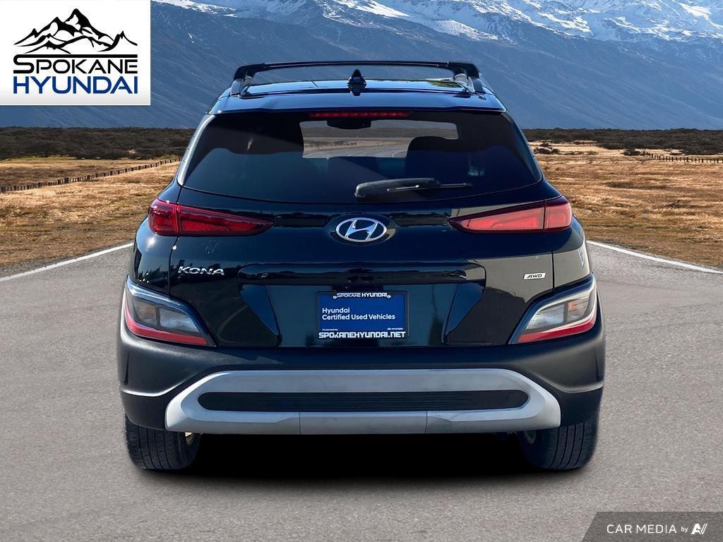 2022 Hyundai Kona SEL photo 4