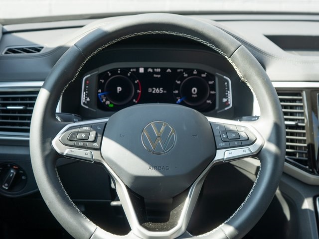 2023 Volkswagen Atlas SEL photo 22