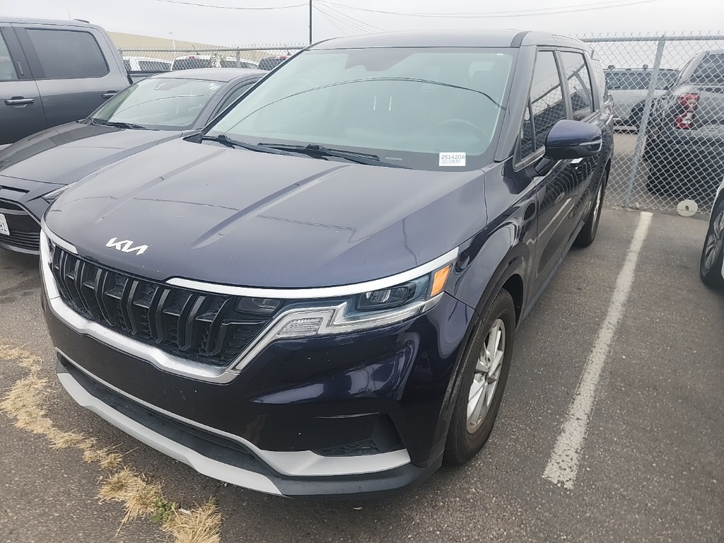 2022 Kia Carnival LX photo 2