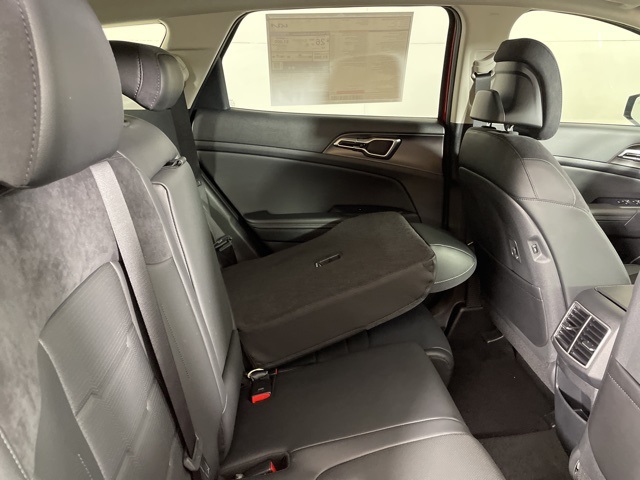 2026 Kia Sportage SX Prestige photo 16