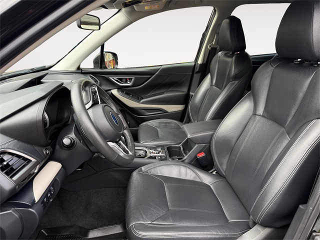 2023 Subaru Forester Limited photo 8
